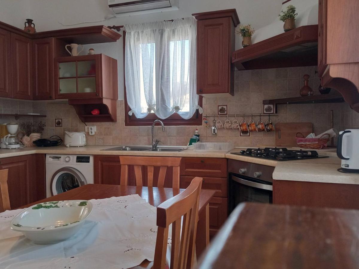 Nikelen Lindian Exclusive Apartments Ліндос Екстер'єр фото