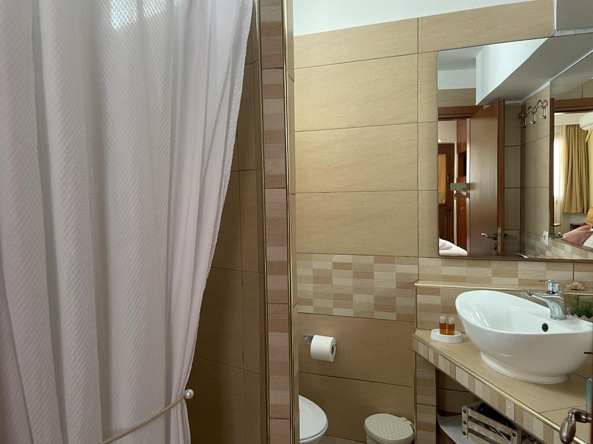 Nikelen Lindian Exclusive Apartments Ліндос Екстер'єр фото