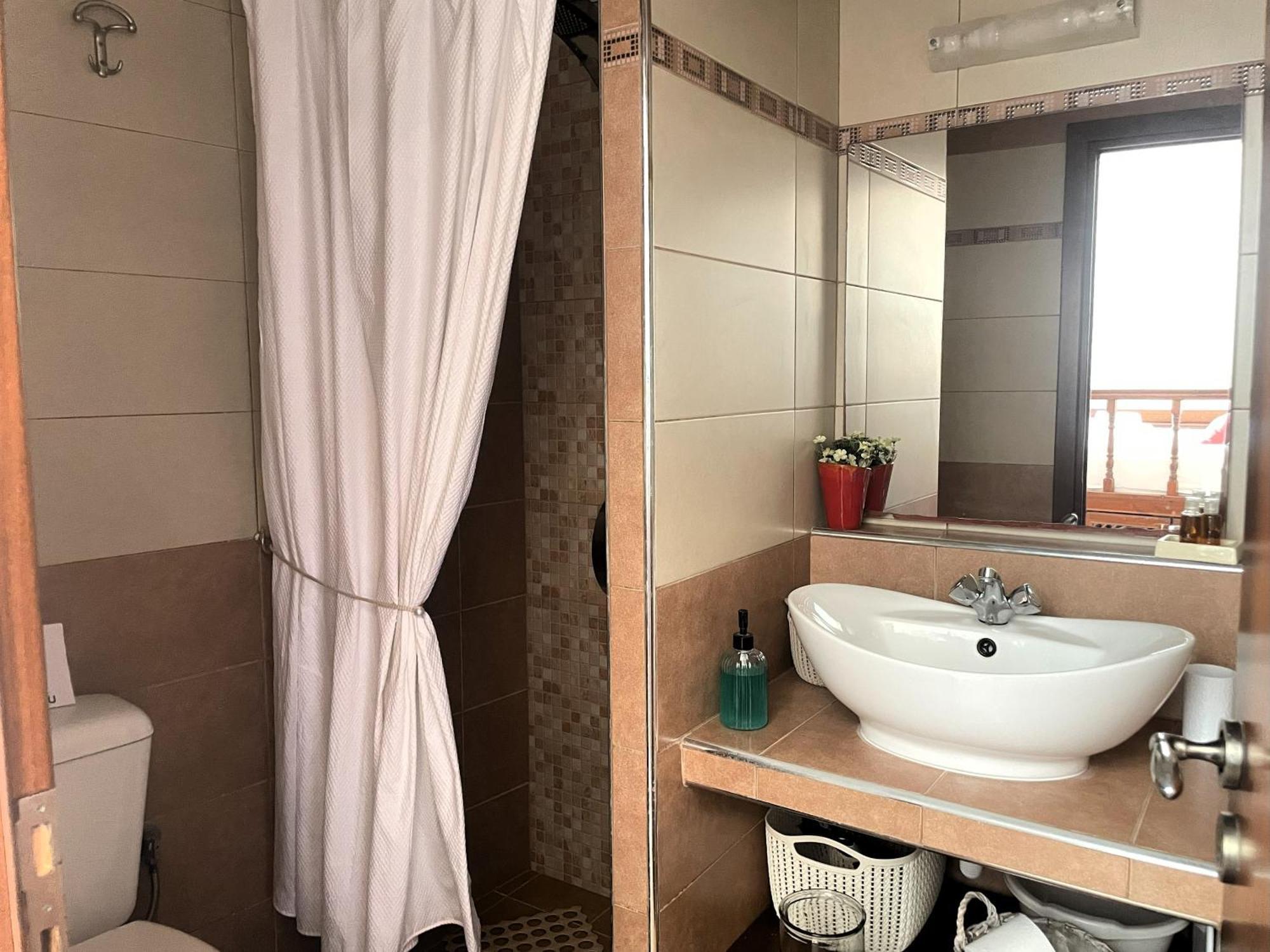 Nikelen Lindian Exclusive Apartments Ліндос Екстер'єр фото