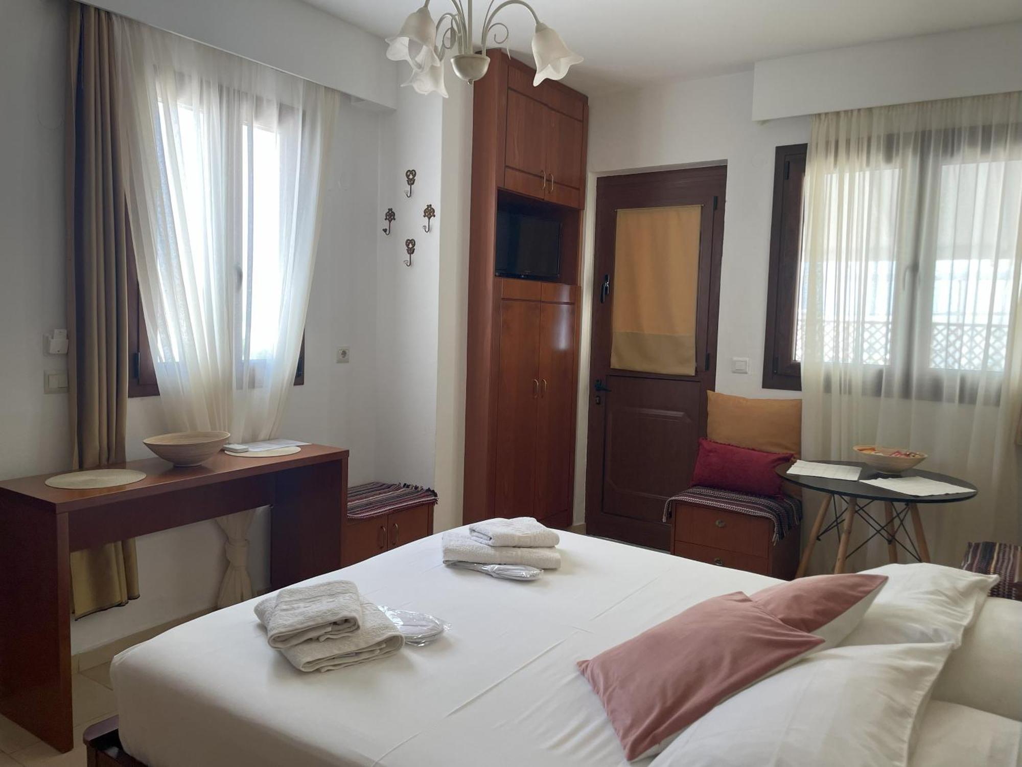 Nikelen Lindian Exclusive Apartments Ліндос Екстер'єр фото